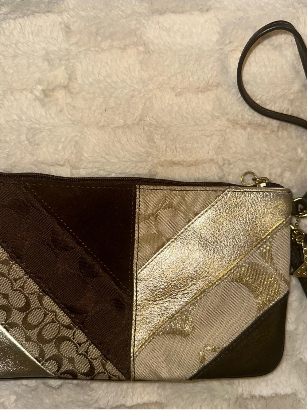RARE Coach Signature Chevron Patchwork Wristlet Clutch Brown Gold Metallic Star